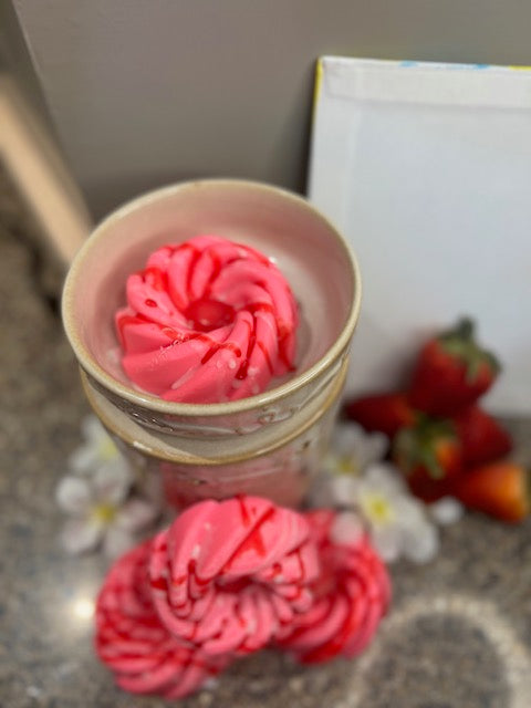 Strawberry Pound Cake Wax Melts